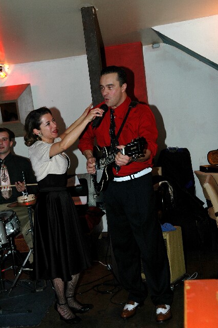 min 2006 11 21 latino 111
